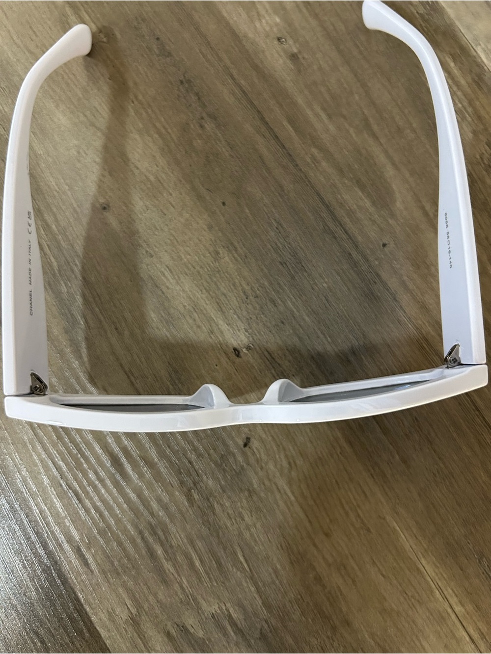 Sunglasses - Picture 5 of 6